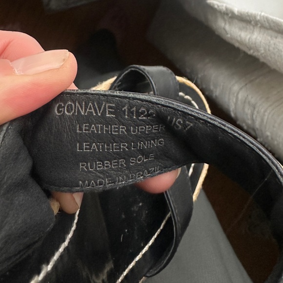 Hunter Gonave black leather, Wood block heel sandal size 7 - Picture 10 of 10